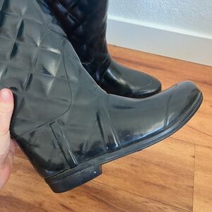Hunter Quilted Black Boots